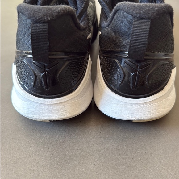 Nike Black Mamba Focus - Picture 3 of 7